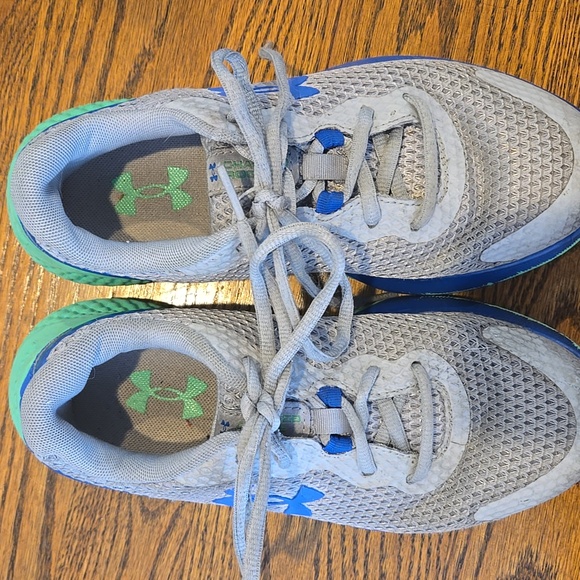 Under Armour Sneakers - Picture 5 of 7